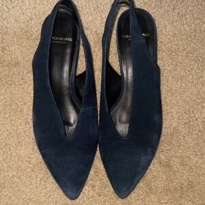 Vagabond Navy Suede Pointed Slingback Kitten Heels
